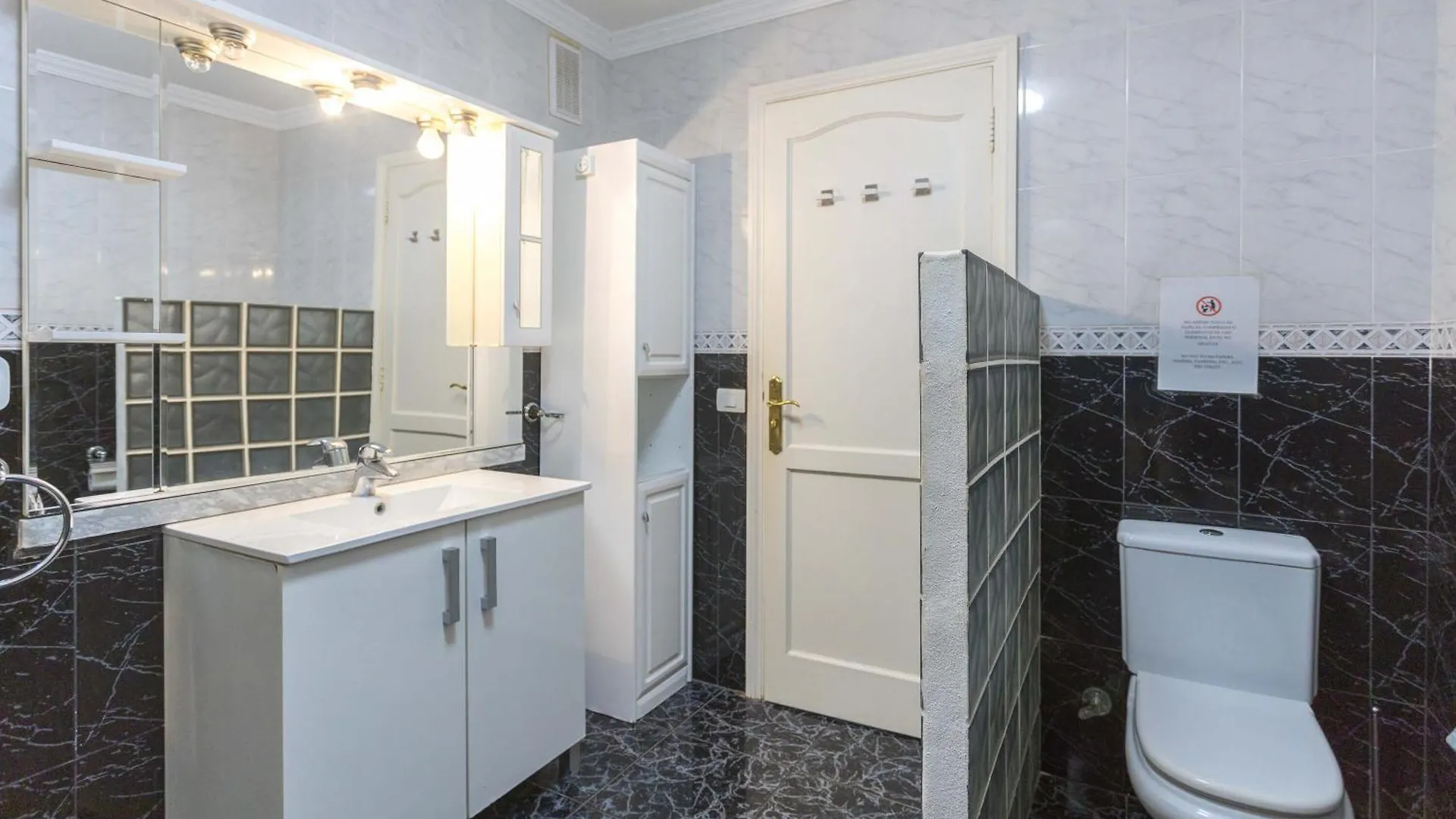 Lightbooking Playa De Amadores La Concha Puerto Rico  Apartment